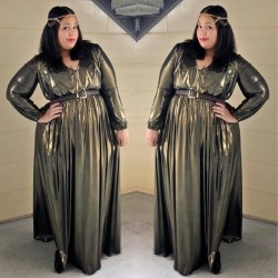 thecurvygirlsguidetostyle:  BLOG UPDATE : Solid Gold New Year