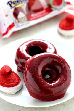 foodffs:  Baked Chocolate Donuts with Red Velvet Marshmallow