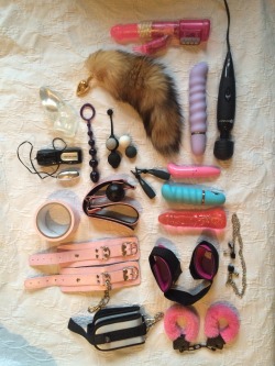 darknessscreams:  Me and Daddy’s collection (minus two).
