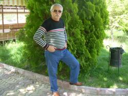 turkishmale61:  hot sexy straight turkish dad from Istanbul…