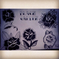 Treinando as canetinhas #drawingoftheday  #traditionalrose #oldschool