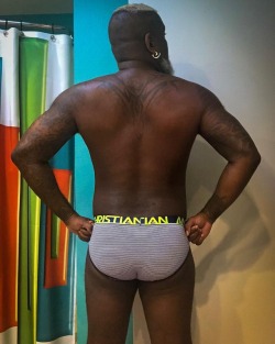 crusher1964:Back side view.  #muscledad #muscledaddy #instamuscle