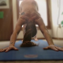 Fantastic! Asana of the week: Downward Facing Dog Naked yoga