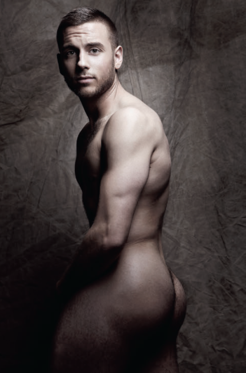 amazingmalenudity:    Anton Hysen   