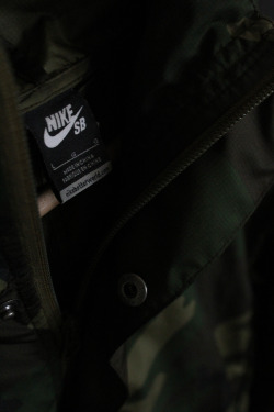 llum-i:  mrpowerranger:  llum-i:  My Nike Camo Jacket  Nike SB