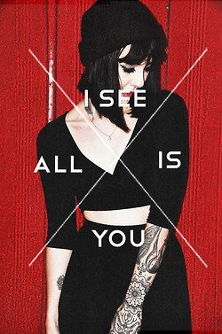 we-love-hannah-snowdon:   That little kiss you stole    It held