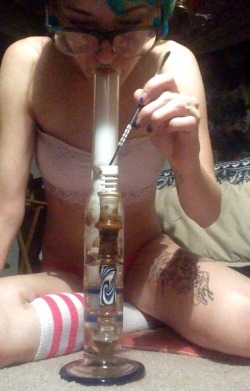 shroom-goddess:  Fat dabs forever 💕🐰💨💕 