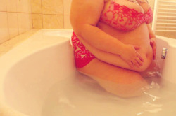czechfeedee:  I  becoming obese and … I think my favouriste