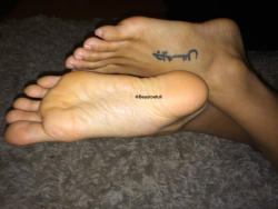 Canadian Foot Babes