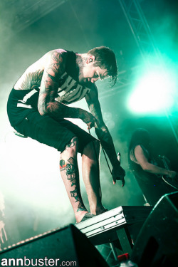 mitch-luckers-dimples:  Suicide Silence by AnnBuster on Flickr.