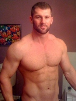 msclfan:     Chad Taylor (aka Chizzad) is one of the finest