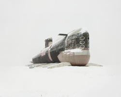 furtho:  Danila Tkachenko’s photograph of an abandoned Soviet-era