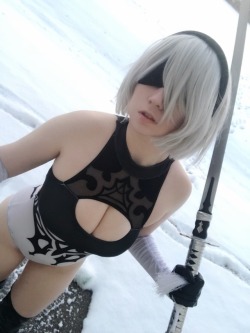 usatame:Also took 2B selfies yesterday~ < |D’’’’’’