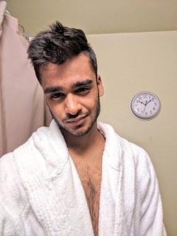 joshiiee69:  Haha maybe I should tie my bath robe up when I’m