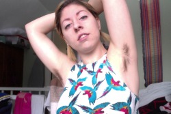 hairypitsclub:  My armpit hair looks like the birds on my shirt.