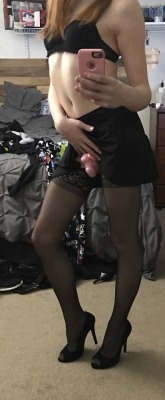 cuck4msc:Very Hot Sissy Selfie!