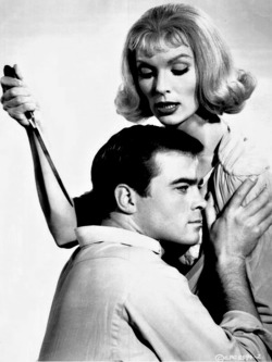 Jean Arless & Glenn Corbett - Homicidal, 1960.