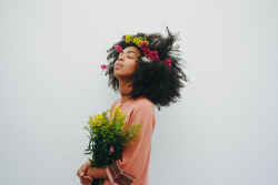 theflowerpapi:  Fastest way to get flowers out of your hair?