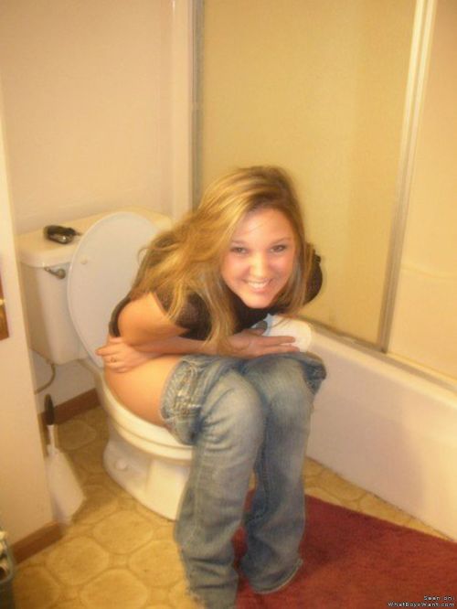 dimitrivegas:  Taking a good poop