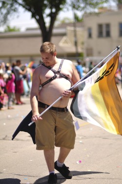 xcubbyxbearx:  More parade pictures! Was a lot of fun workin’