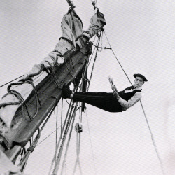 Buster Keaton - The Love Nest, 1923.