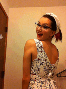 hererightmeow:  This is my quick 50’s look :) #50’s   I like!