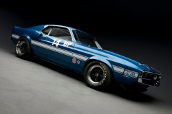 rhubarbes:  SHELBY GT350R 1969 SCCA/B ProductionPhoto Russo &