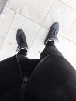blvck-zoid:  Follow BLVCK-ZOID for fashion repcode ‘blvckzoid’ at OTHERUK for