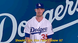 rizzosanthony:how many feet are in a mile? with cody bellinger