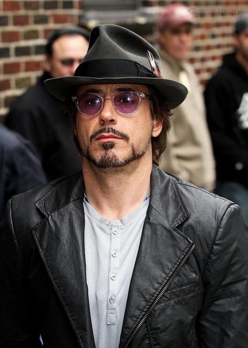 You, good sir, are rockin’ that fedora (Robert Downey Jr.)