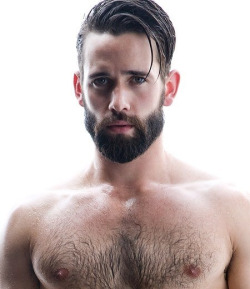 beardedandburly:  Levi Jackson, male model [view all posts of