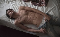 fancygentlemen:  ganatomy:  derekisme:  very nice   