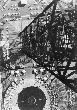 Berlin photo by László Moholy-Nagy; From the Radio Tower series,