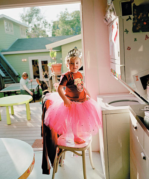 fuckyeahlgbt:   genderqueer:   bastianhasablog:   applesandseeds:   Catherine Opie   I LOVE THIS.       Hi, this is what my children will be doing.