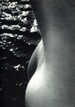 Née de la vague series photo by Lucien Clergue, 1968