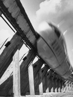 Testing of Alweg Monorail, Cologne, Germany photo by Ralph Crane