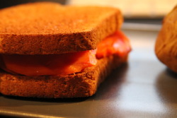 omgsexyfood:  Smoked Salmon Sandwich