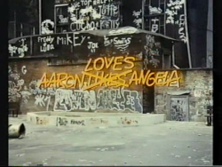 Aaron Loves Angela (1975)