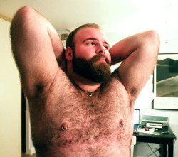 sepdxbear:  superbears:  CUTE YOUNG BEAR, N HIS FURRY PITS  (via