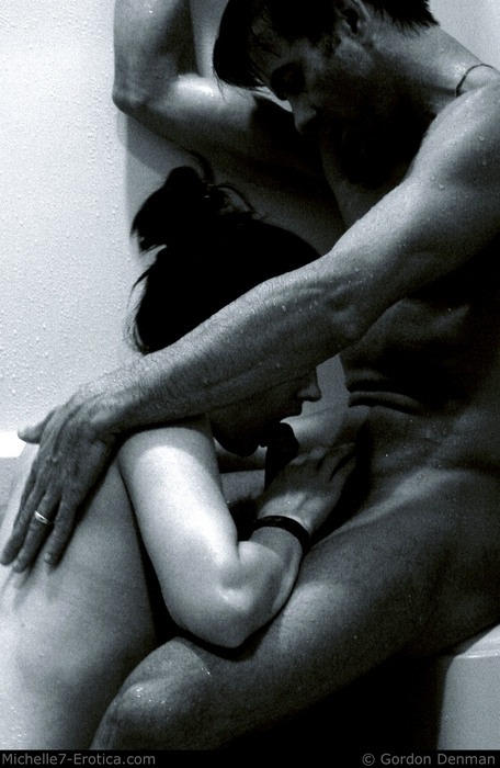 princesspolysemy:  simplewishes:  Gordon Denman photograph via whi.s3.leg.entries.lg1x8.simplecdn.net   I do love watching you.