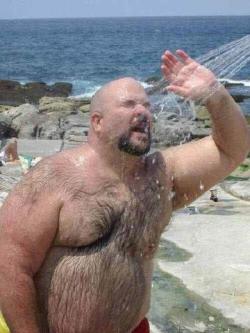 gaybeargamer:  whatsyourdefinition:  huskymenlover:  (via designercub)