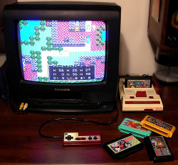 reretlet:  thinkupstudio:  nemoi:  kondot:  takets:   gkojax:   kashiyukalove:   fuckyeahfamicom:  Famicom ファミコン (via djdac)   