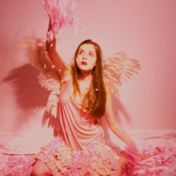 (via igotosleeptodream) lovethislovethislovethis i was hoping
