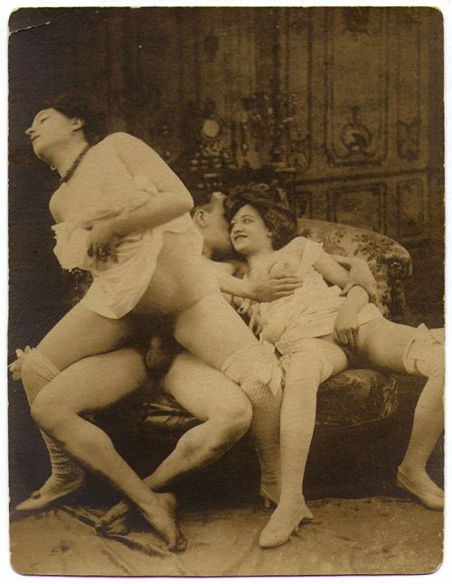 fuckyeahvictorians:  (via schundundschmutz) 