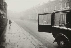 London (Hearse) photo by Robert Frank, 1951