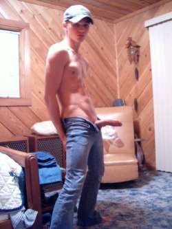 hotboysinjeans.tumblr.com/post/918025635/