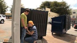 prvrtd:  keeping it classy - getting a blowjob by the dumpster