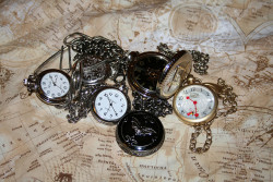 laudanumandarsenic:  pocket watches (by Hilde Heyvaert) 