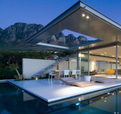 designedinteriors:  kateoplis:  First Crescent, Camps Bay, by