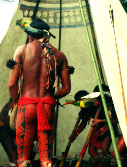 nativebeautyway:Fulni-ô natives of Águas Belas, Pernambuco,